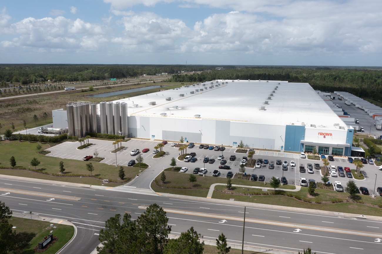 Logistics & Distribution representative photo